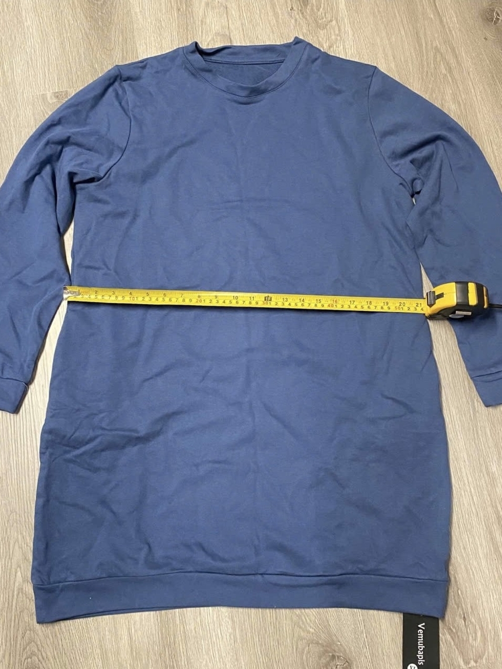 Men's Navy Blue Crewneck Sweatshirt